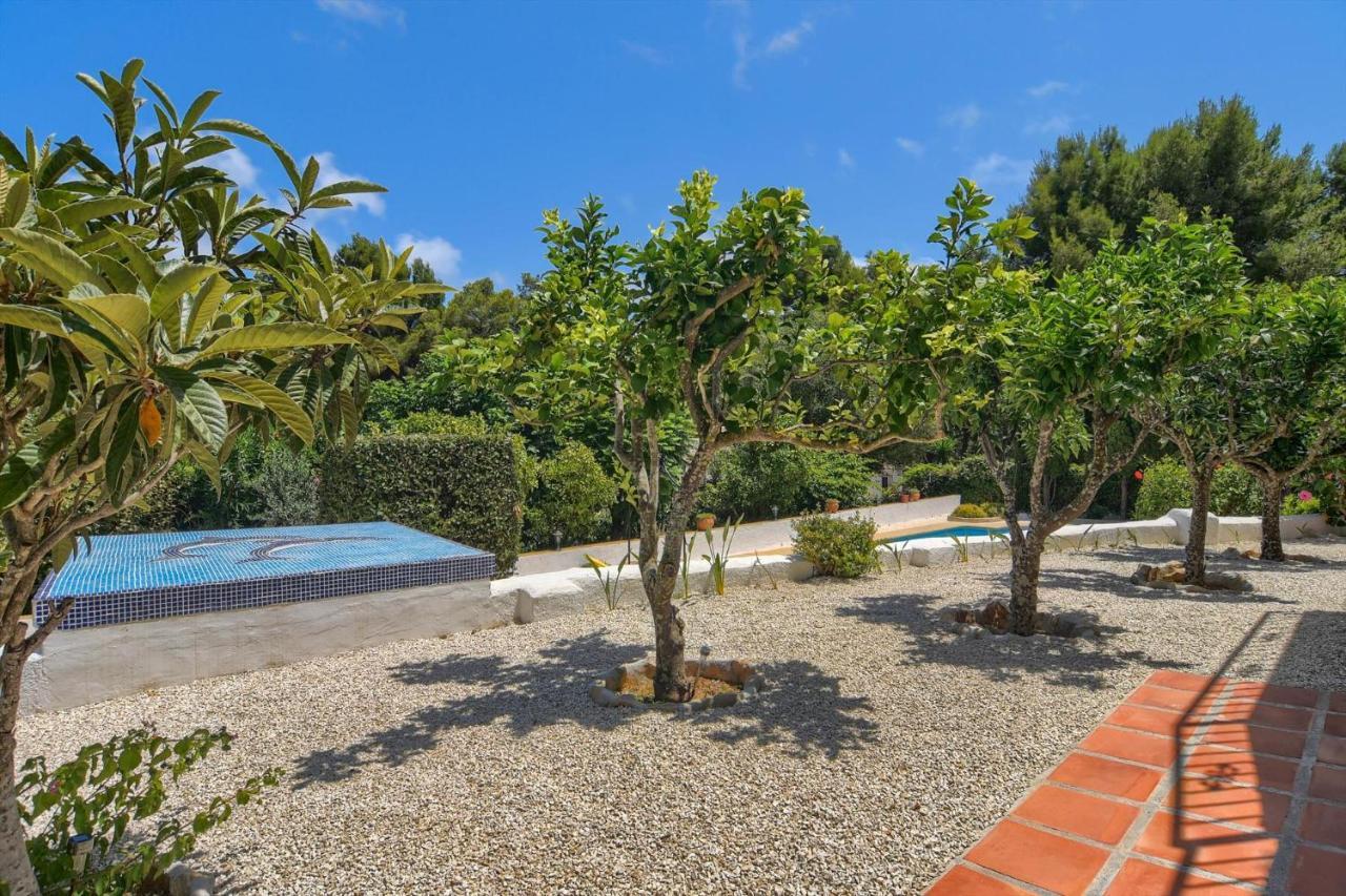 Villa Margarita - A Tranquil Oasis With Large Private Pool Хавеа Экстерьер фото